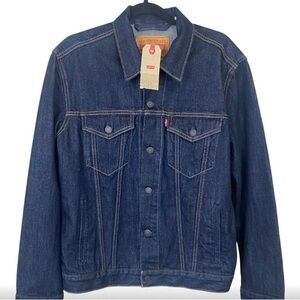 🆕 Classic NWT Levi’s  denim jacket